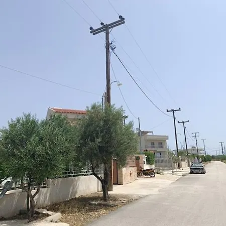 Lida'S House Apartment Loutraki  Exterior photo