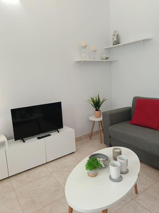 Lida's House Apartment Loutraki (Corinthia)
